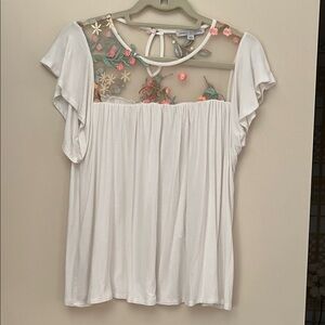 Embroidered “Green Envelope” Los Angeles top!